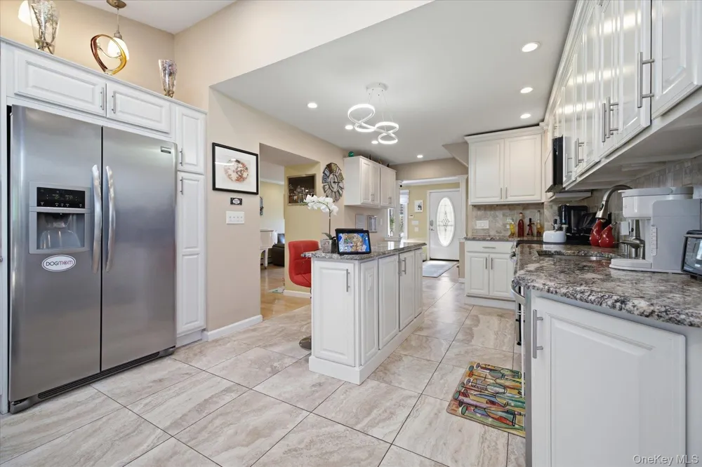 3495 Bayfield Boulevard Oceanside, NY 11572