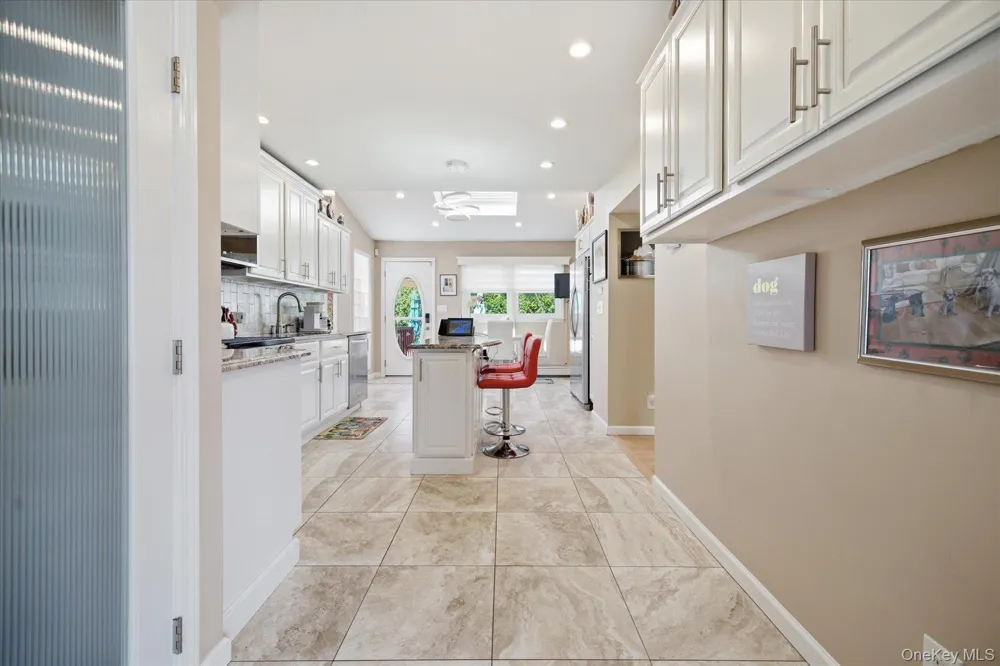 3495 Bayfield Boulevard Oceanside, NY 11572
