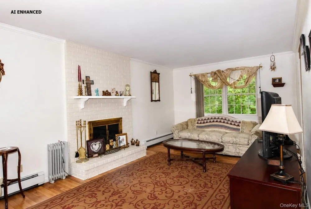 8 Skyview Lane Stony Brook, NY 11790