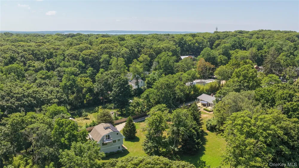 64A Midway Road Shelter Island, NY 11964