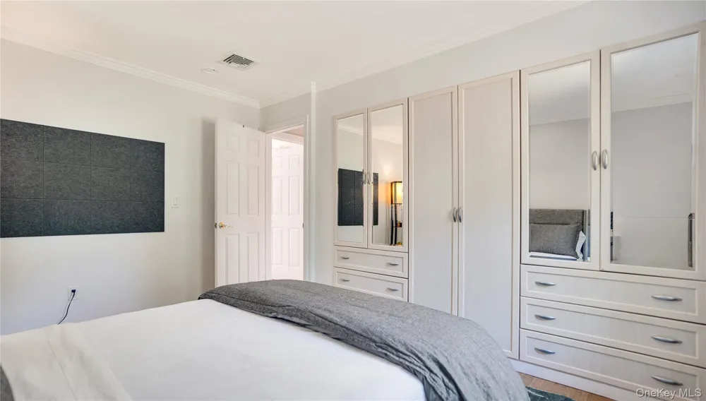 64A Midway Road Shelter Island, NY 11964