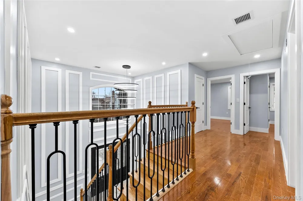 115 Marguerite Avenue Elmont, NY 11003