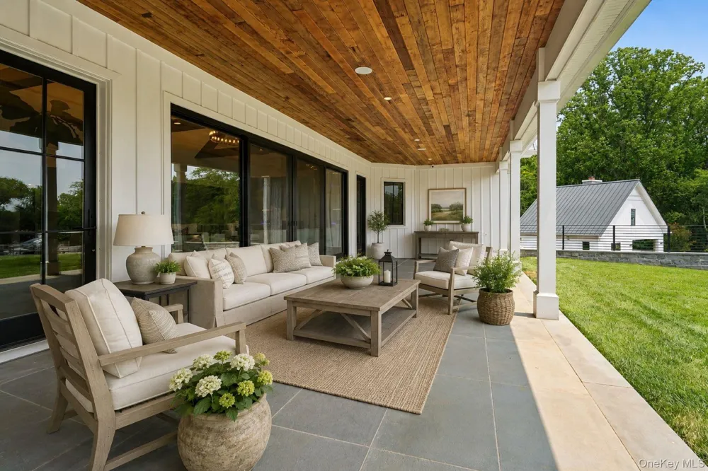 7 Homelands Drive Call Listing Agent, NJ 07722