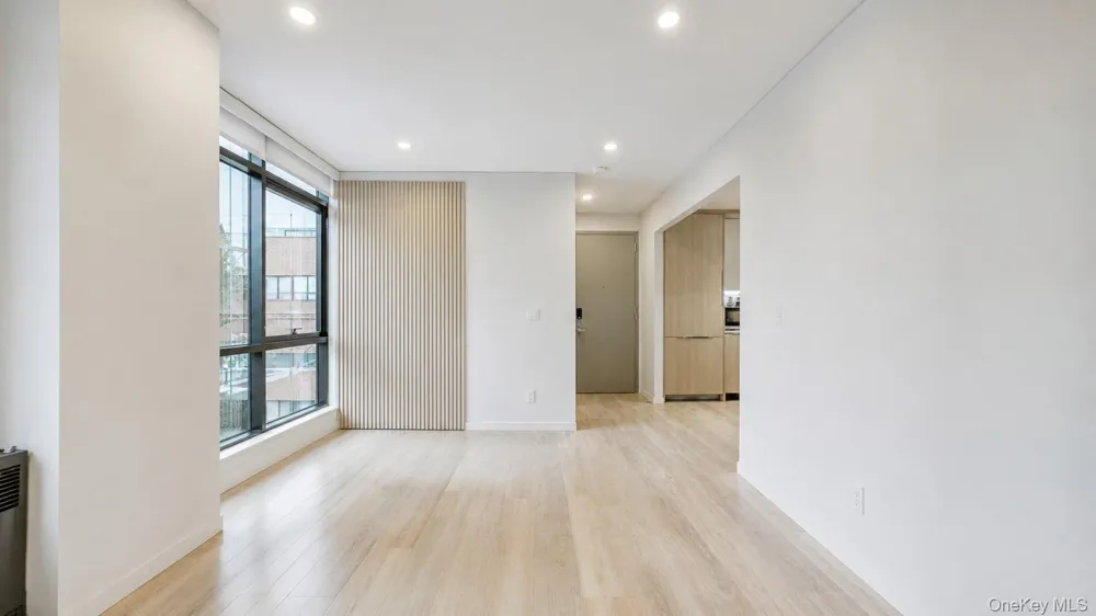 40-22 61st Street #2K Woodside, NY 11377