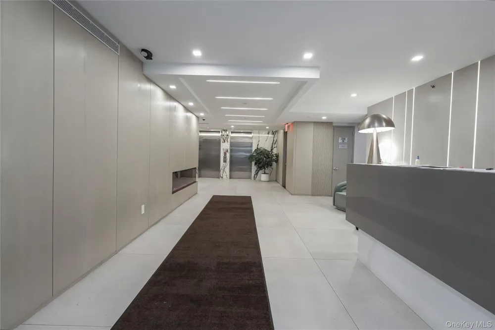 40-22 61st Street #2K Woodside, NY 11377