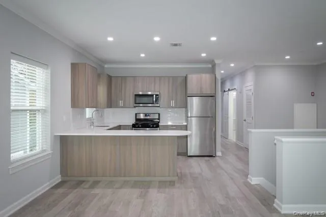 500 Sutton Court #102 Deer Park, NY 11729