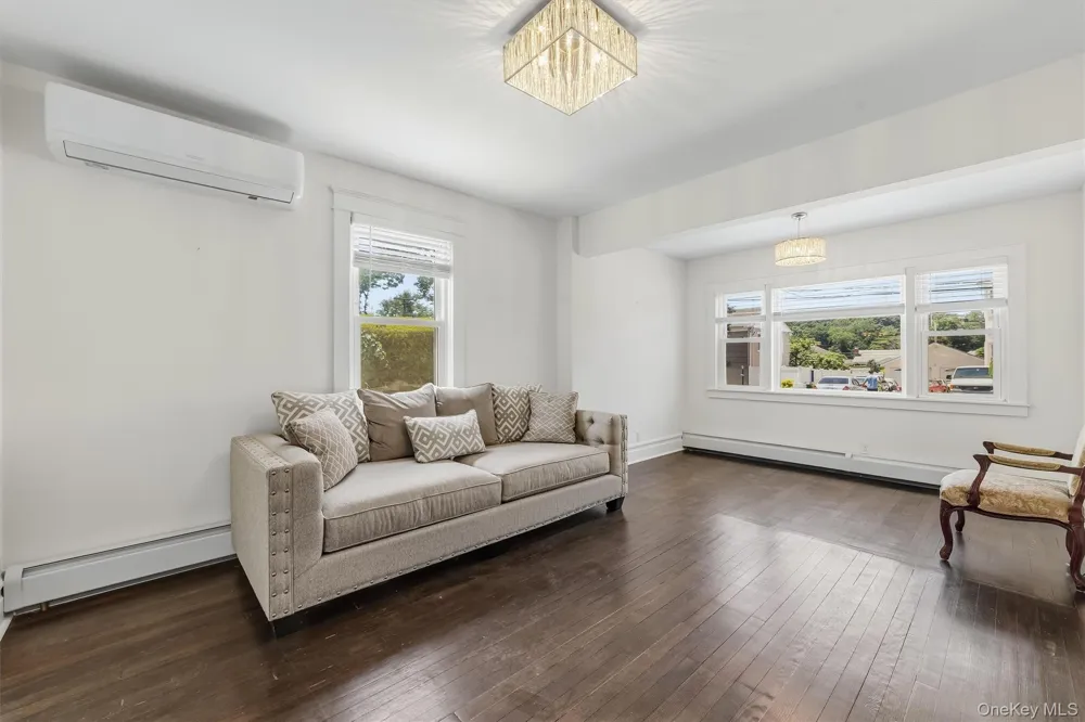 208 Third Avenue Pelham, NY 10803