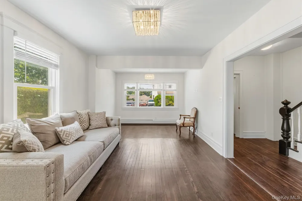 208 Third Avenue Pelham, NY 10803
