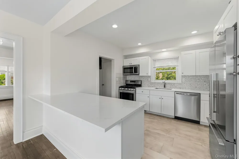 208 Third Avenue Pelham, NY 10803