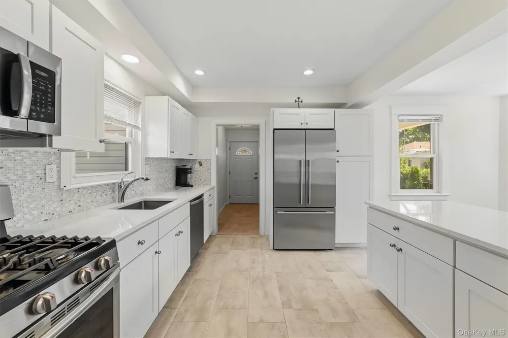 208 Third Avenue Pelham, NY 10803