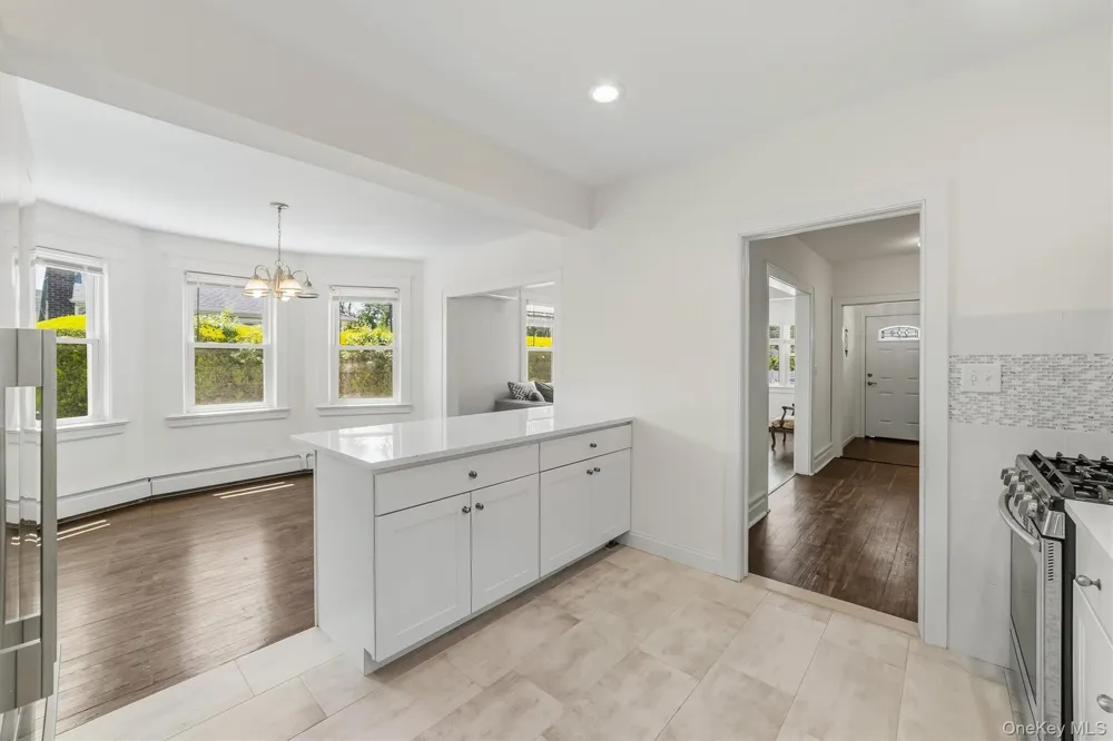 208 Third Avenue Pelham, NY 10803