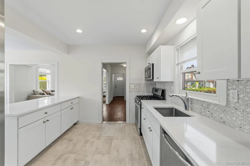 208 Third Avenue Pelham, NY 10803