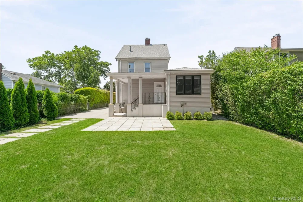 208 Third Avenue Pelham, NY 10803