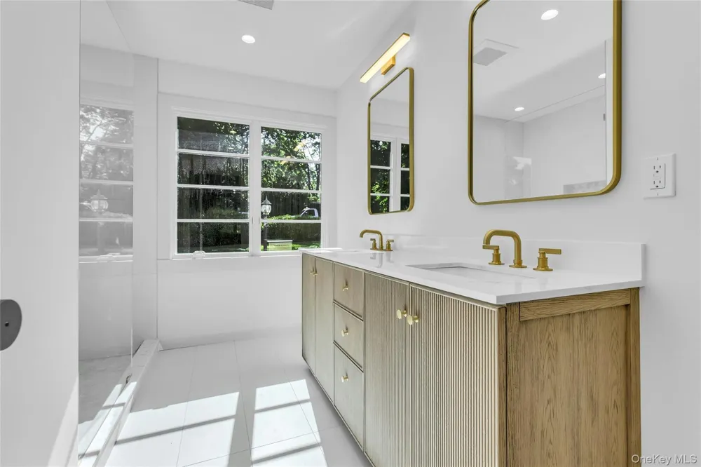 1380 Jackson Landing Mattituck, NY 11952