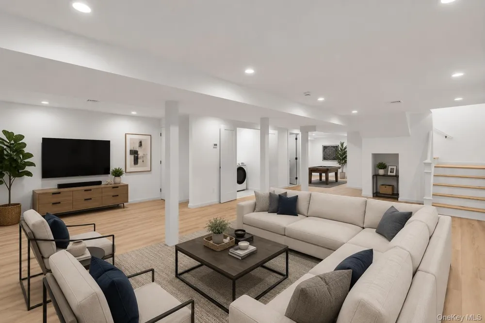 1380 Jackson Landing Mattituck, NY 11952