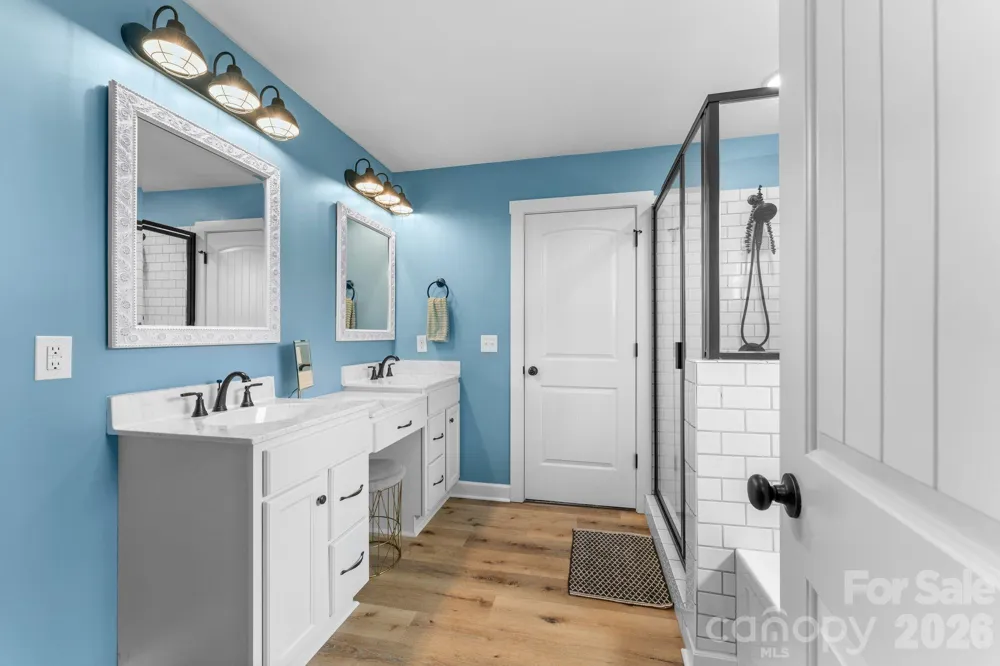 4791 Cooper Road Clemmons, NC 27012