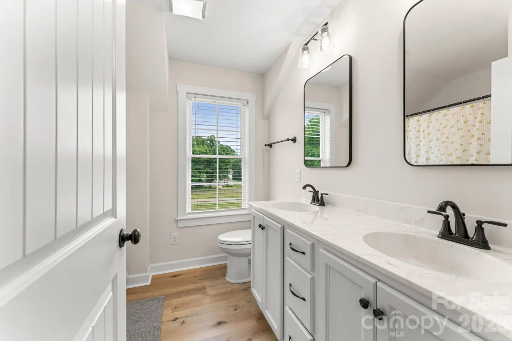 4791 Cooper Road Clemmons, NC 27012