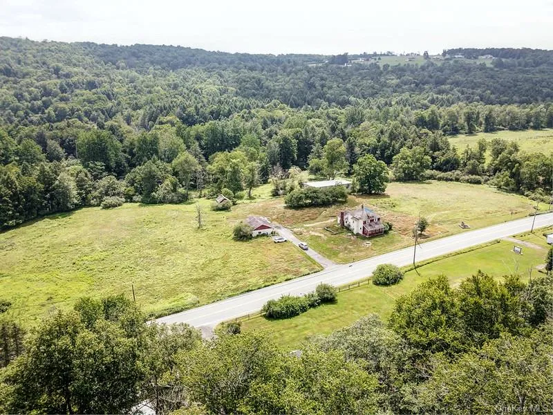 4369 State Route 52 Jeffersonville, NY 12748