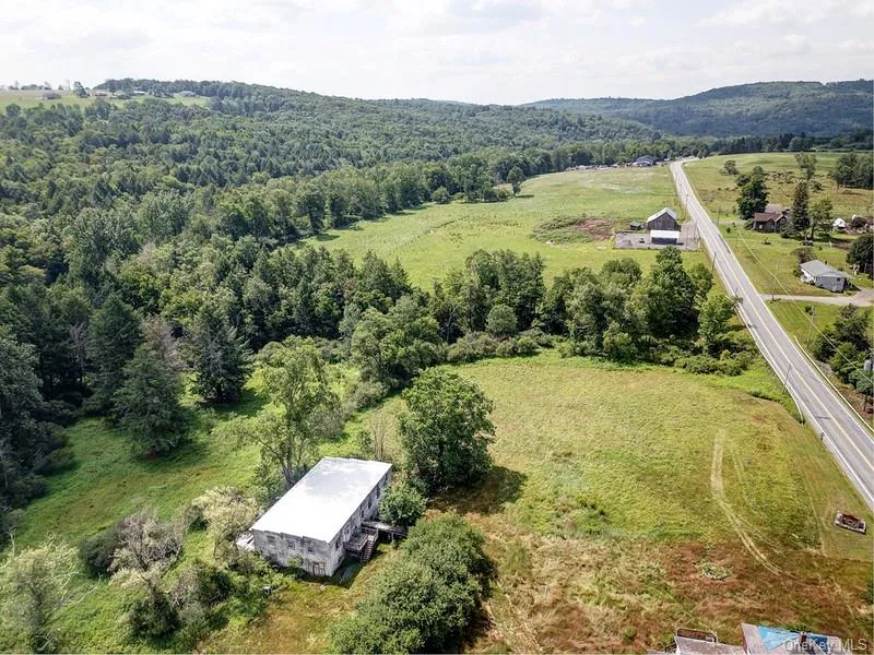 4369 State Route 52 Jeffersonville, NY 12748