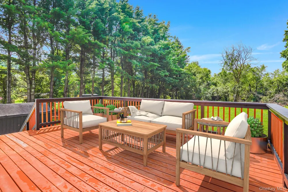 36 Bronson Road Poughquag, NY 12570