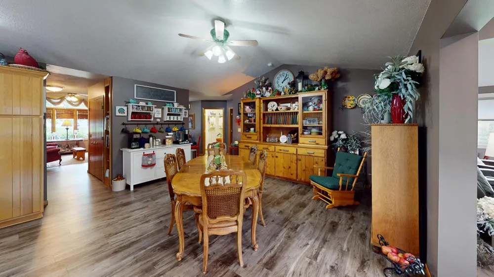 1906 Greenwood Drive Albert Lea, MN 56007