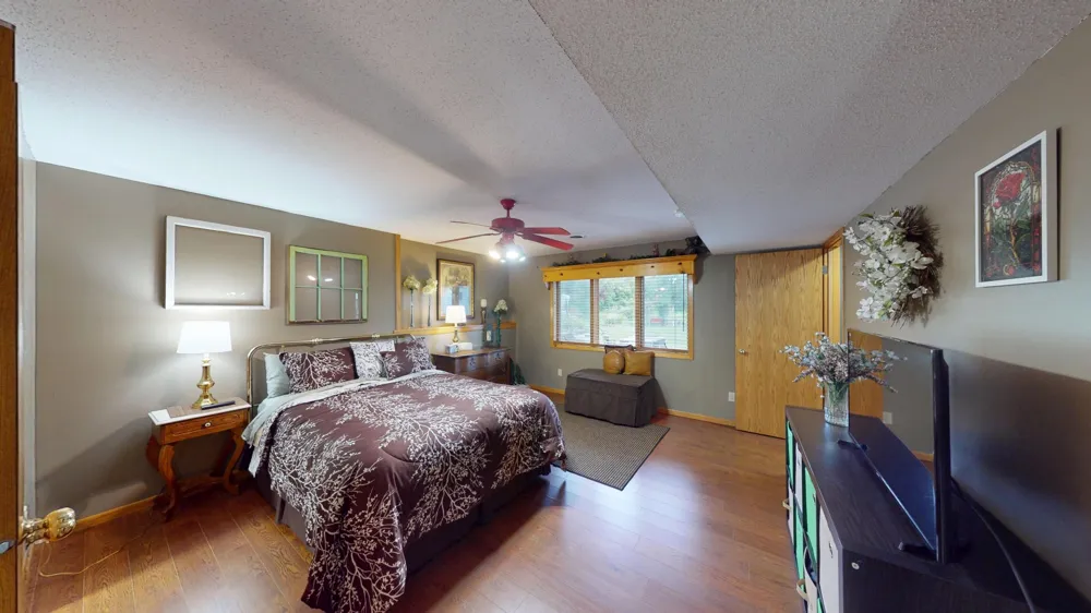 1906 Greenwood Drive Albert Lea, MN 56007