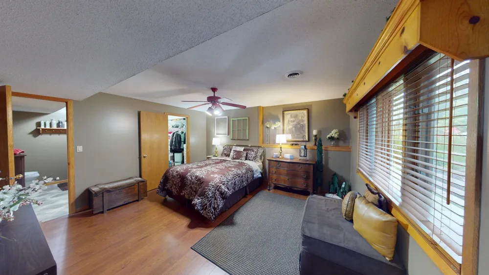 1906 Greenwood Drive Albert Lea, MN 56007