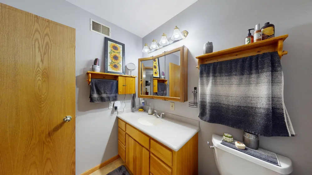 1906 Greenwood Drive Albert Lea, MN 56007
