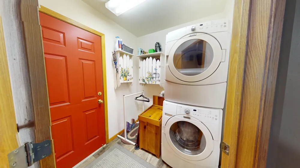 1906 Greenwood Drive Albert Lea, MN 56007