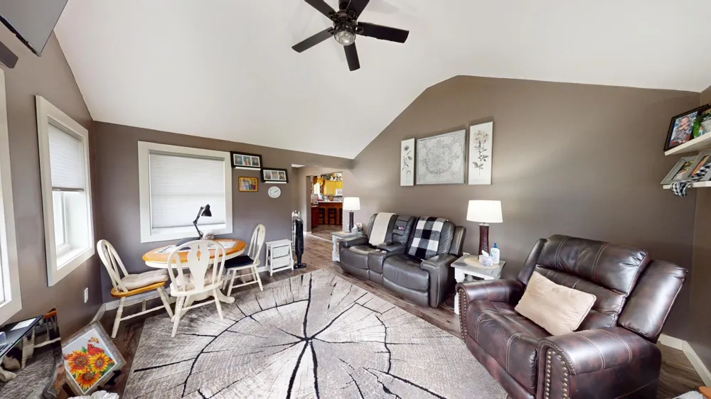 1906 Greenwood Drive Albert Lea, MN 56007