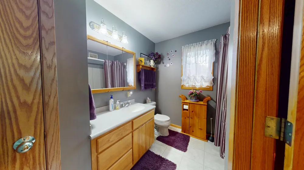 1906 Greenwood Drive Albert Lea, MN 56007