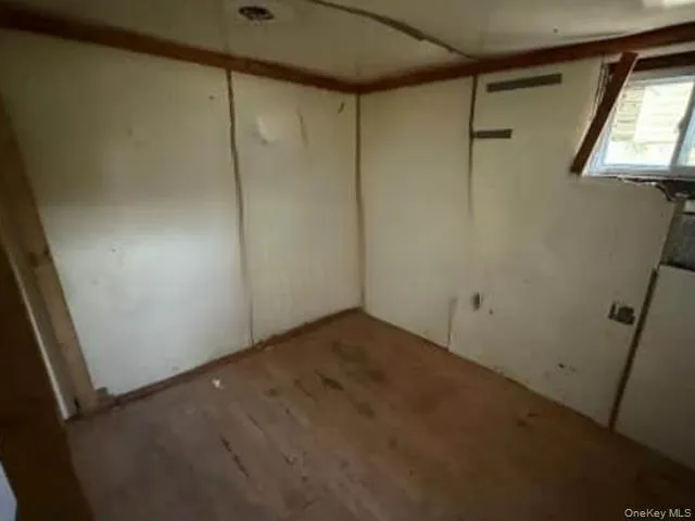 23 Travis Ave Binghamton, NY 13904