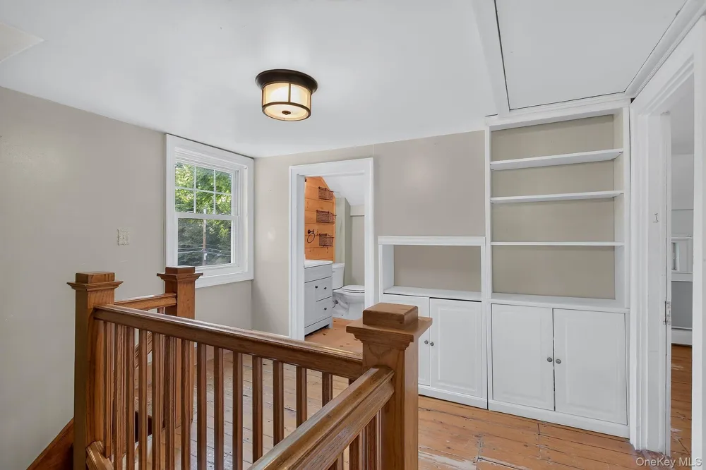 390 Water Street Road Hudson, NY 12534