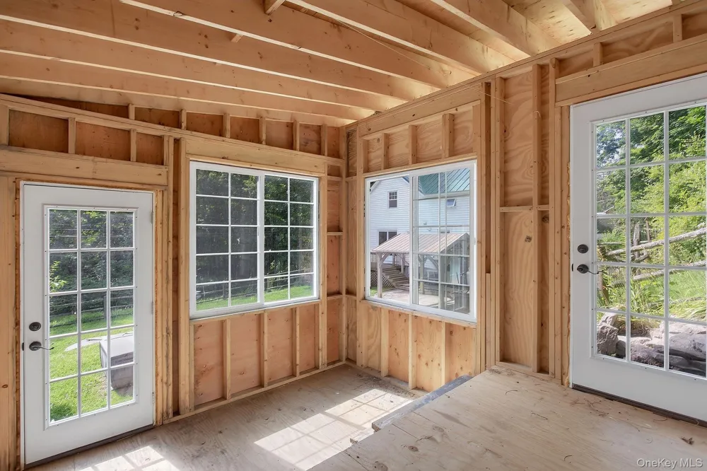 390 Water Street Road Hudson, NY 12534