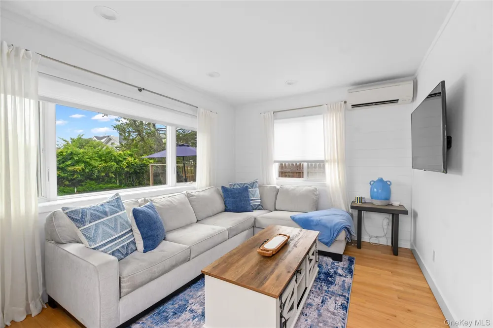 29 Bungalow Walk Ocean Beach, NY 11770