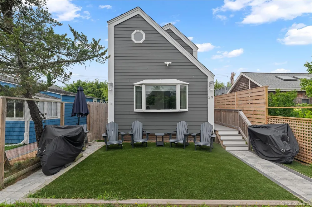 29 Bungalow Walk Ocean Beach, NY 11770