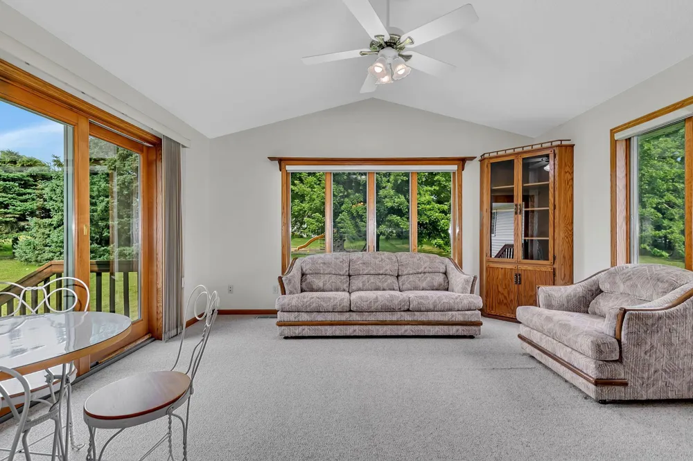 703 2nd Avenue NE Melrose, MN 56352