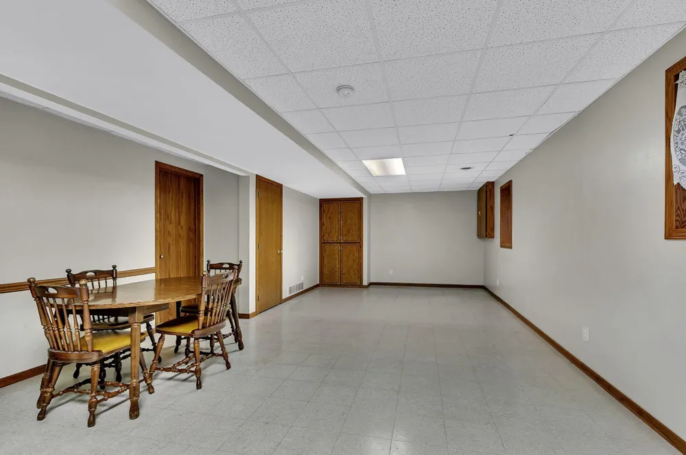 703 2nd Avenue NE Melrose, MN 56352