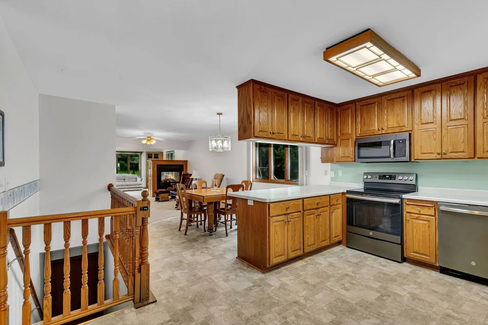 703 2nd Avenue NE Melrose, MN 56352
