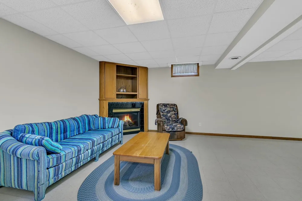 703 2nd Avenue NE Melrose, MN 56352