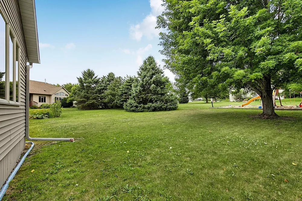 703 2nd Avenue NE Melrose, MN 56352