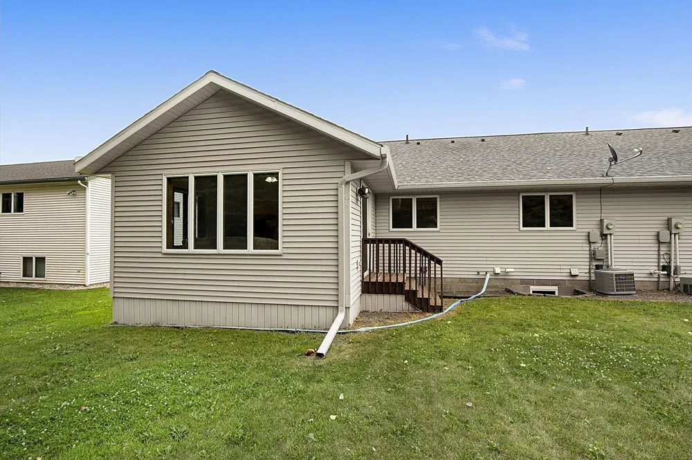 703 2nd Avenue NE Melrose, MN 56352