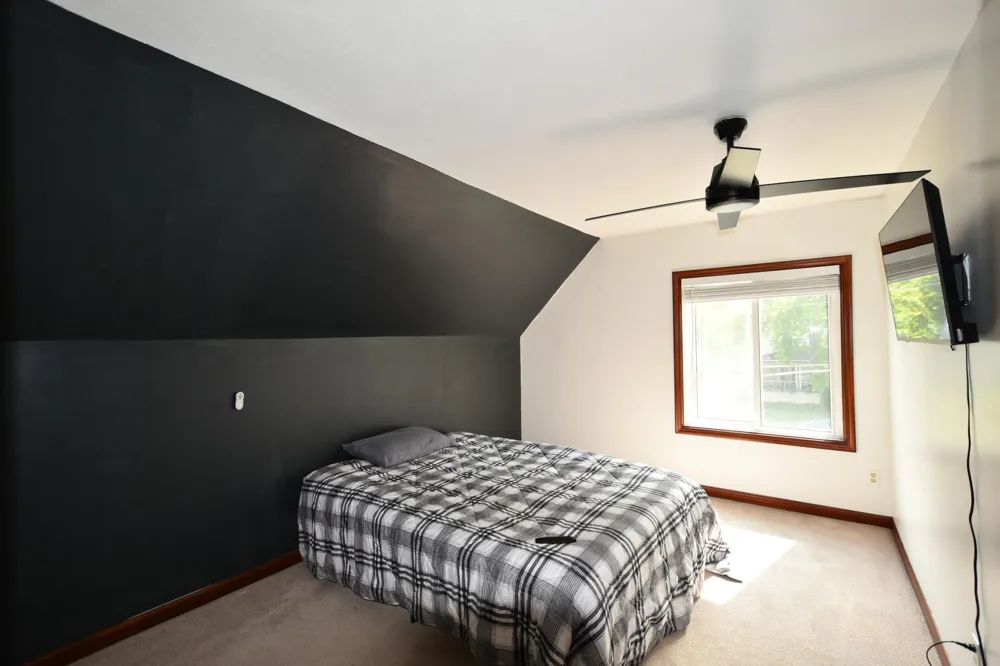 342 2nd Avenue Zumbrota, MN 55992