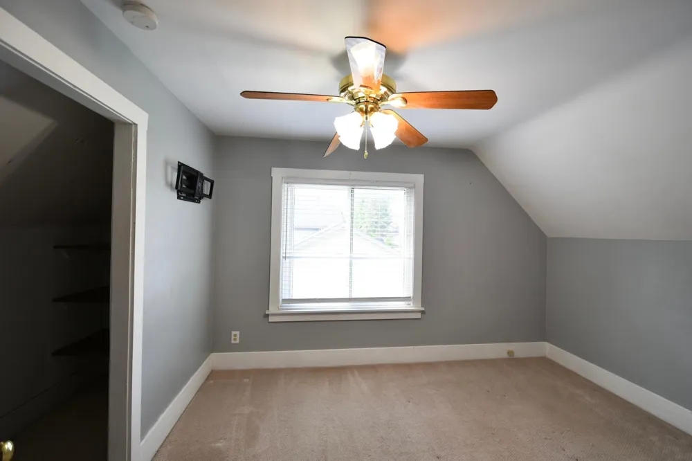 342 2nd Avenue Zumbrota, MN 55992