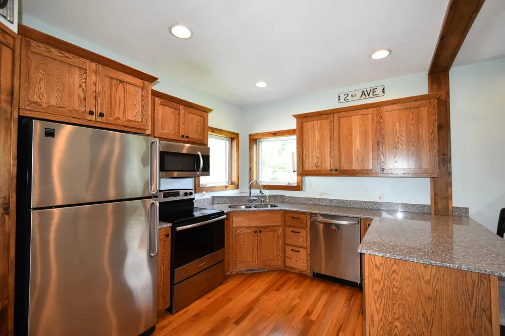 342 2nd Avenue Zumbrota, MN 55992