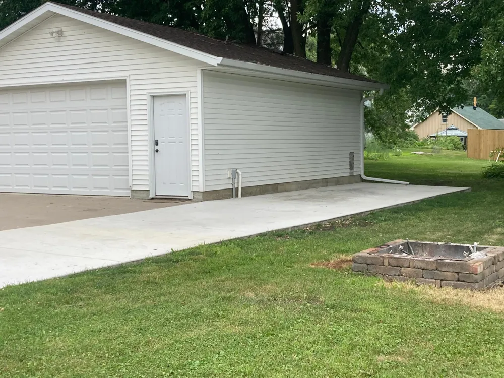 342 2nd Avenue Zumbrota, MN 55992