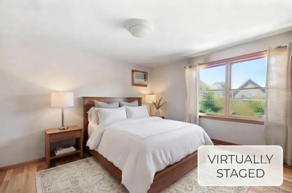 19 Tower Lane Levittown, NY 11756