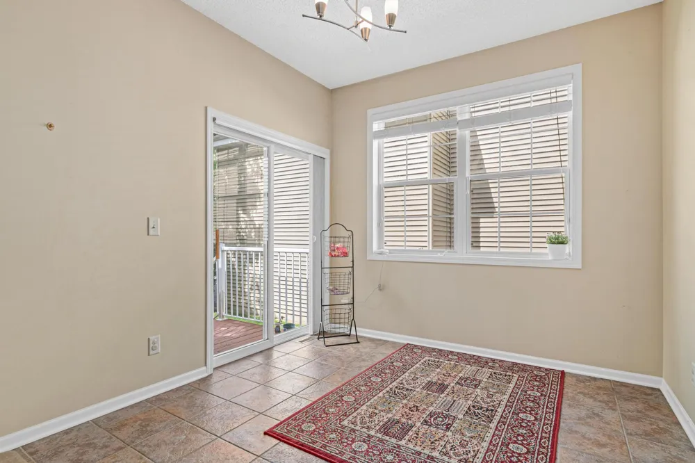 15587 Crab Apple Lane Eden Prairie, MN 55347
