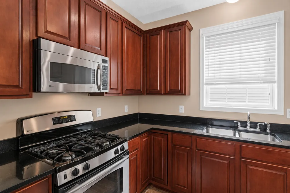 15587 Crab Apple Lane Eden Prairie, MN 55347