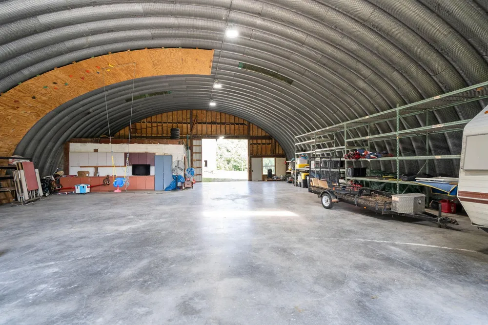 8315 Greenfield Road Loretto, MN 55357